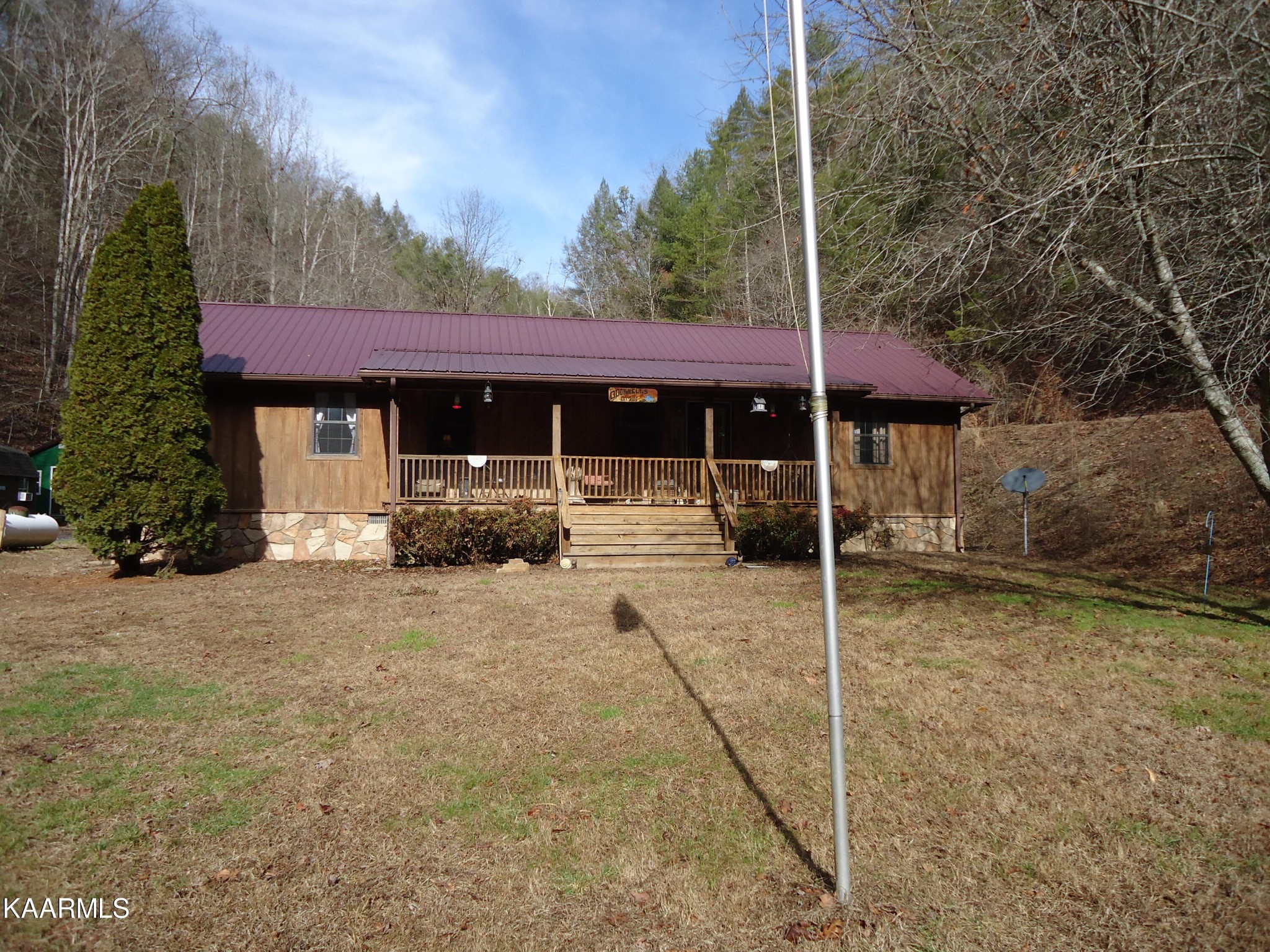 705 Antioch Church Road Vonore, TN 37885 - Photo 5 of 48 Gallery Image 5