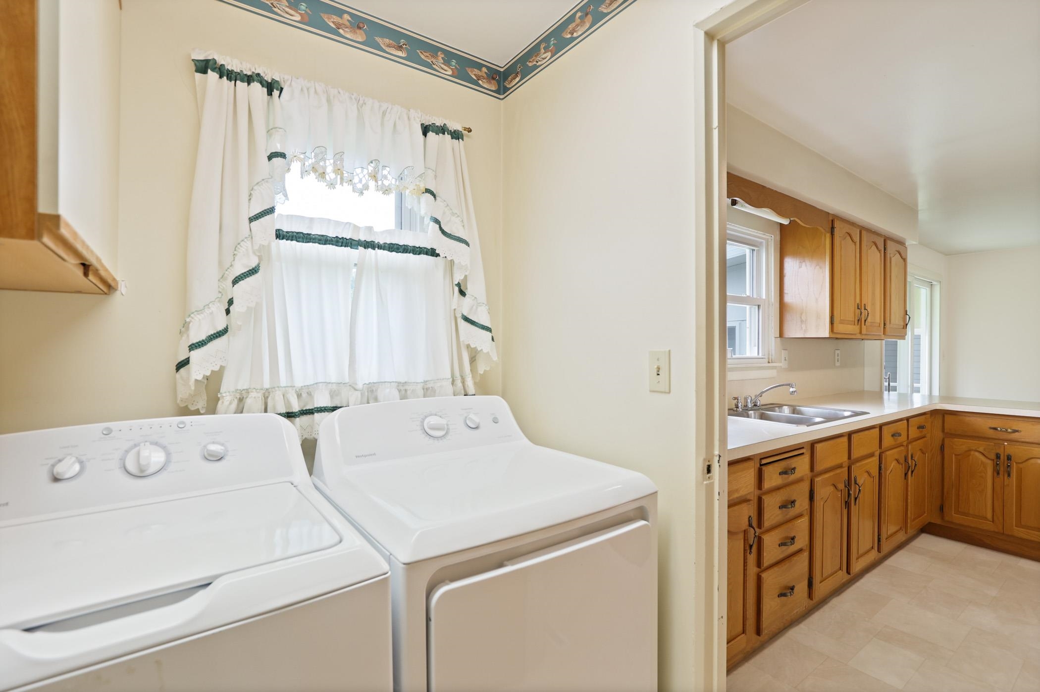 1018 South Huron Road Kawkawlin, MI 48631 - Photo 7 of 41 Gallery Image 7