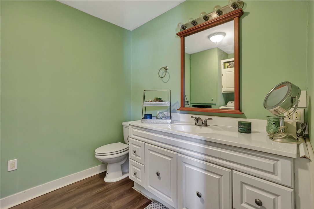 402 South Elm Street Pendleton, SC 29670 - Photo 11 of 31