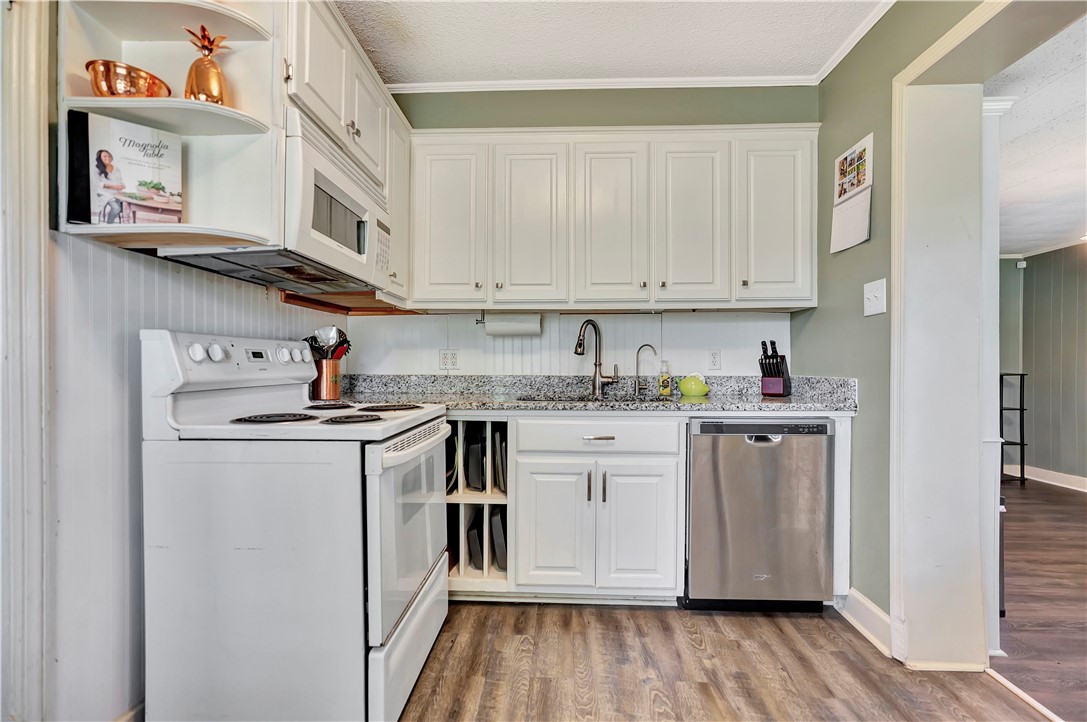 402 South Elm Street Pendleton, SC 29670 - Photo 18 of 31