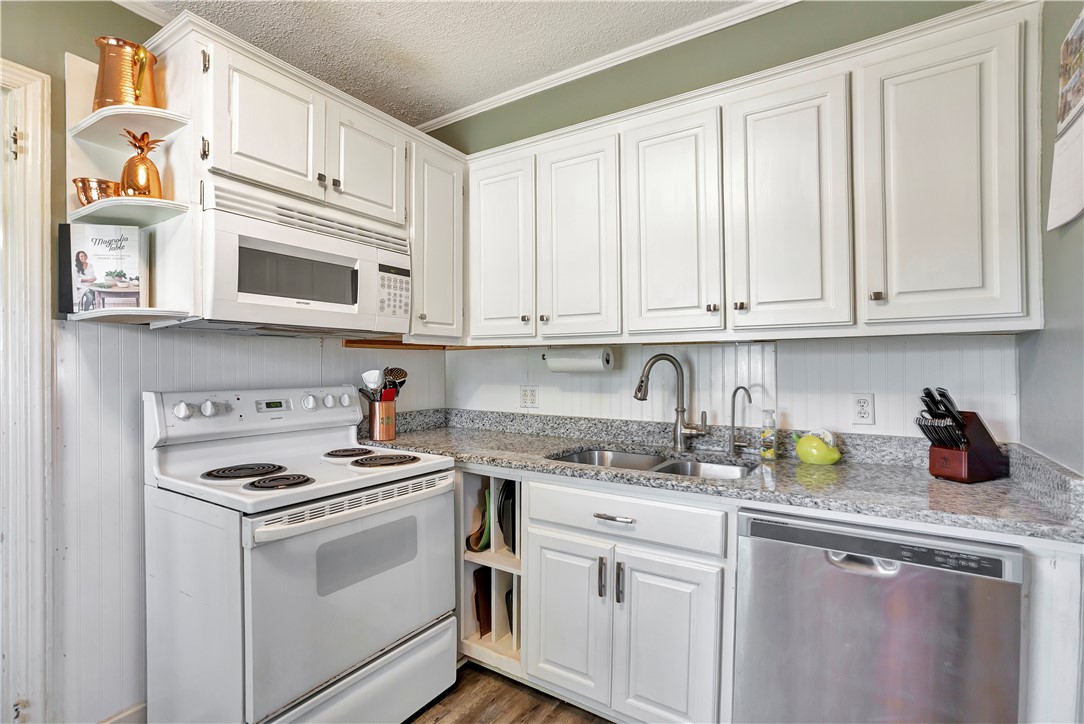 402 South Elm Street Pendleton, SC 29670 - Photo 20 of 31