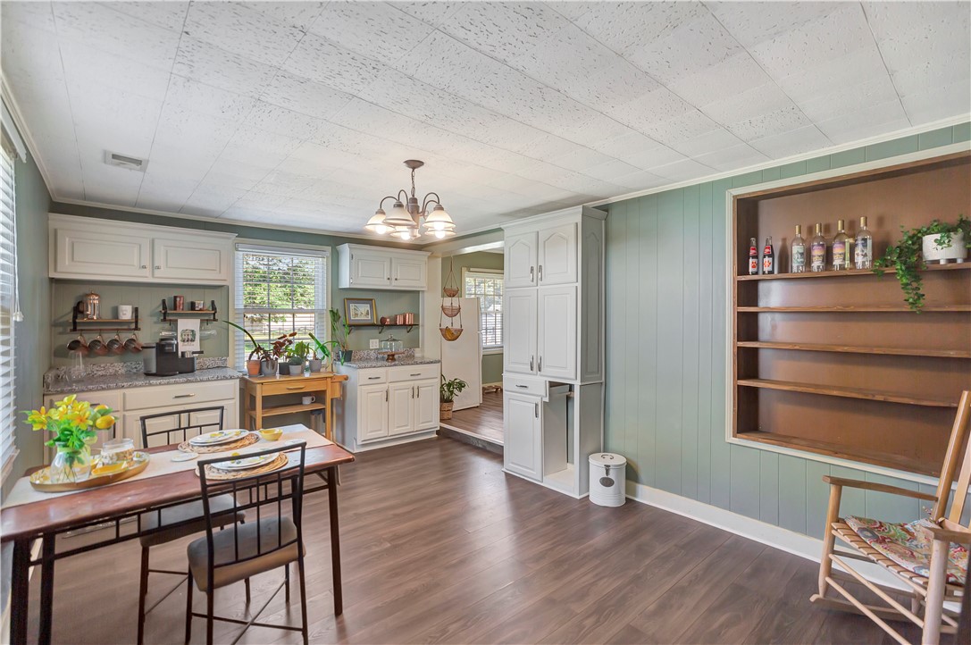 402 South Elm Street Pendleton, SC 29670 - Photo 22 of 31