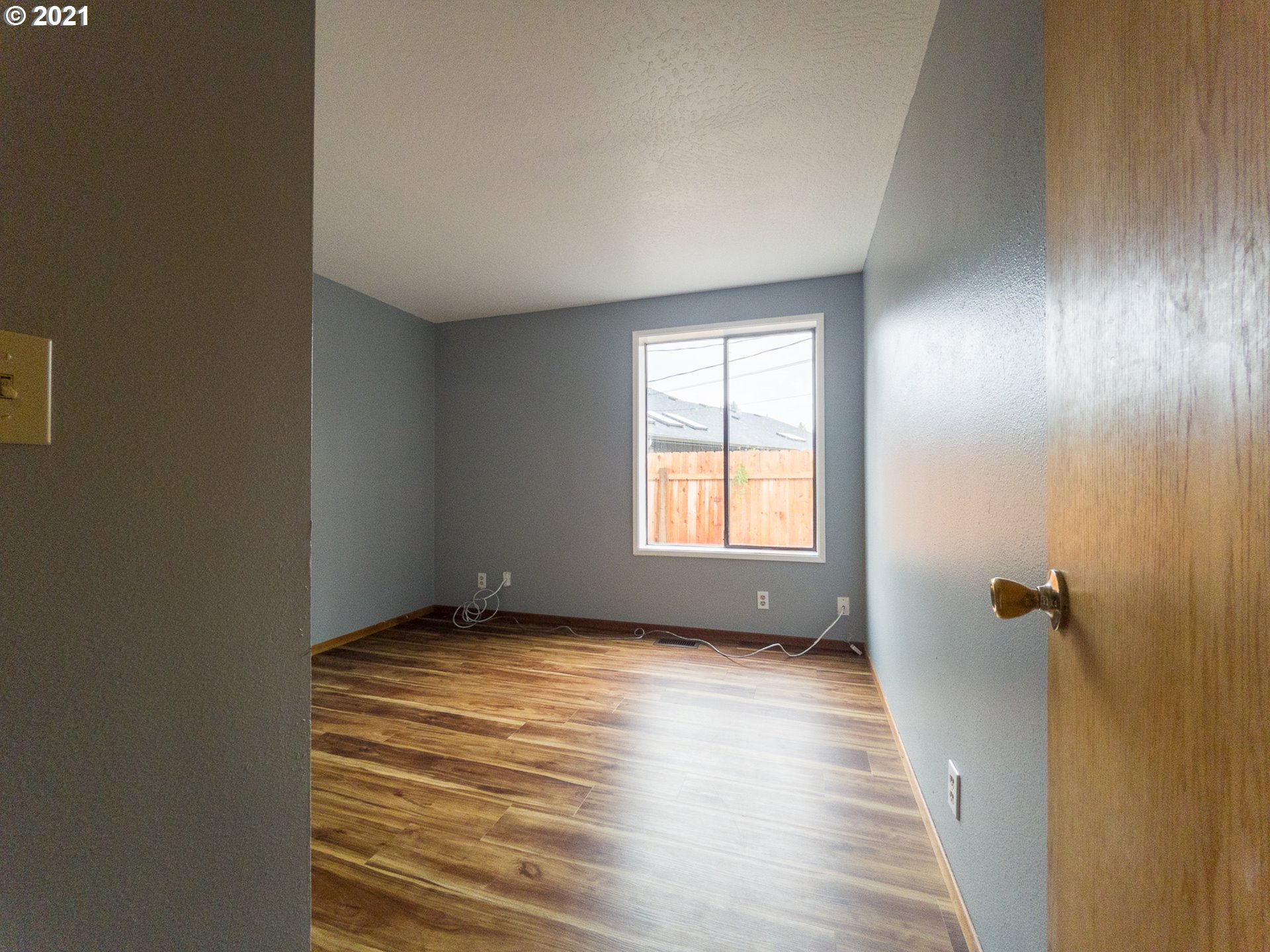2757 Norkenzie Road Eugene, OR 97408 - Photo 9 of 15 Gallery Image 9