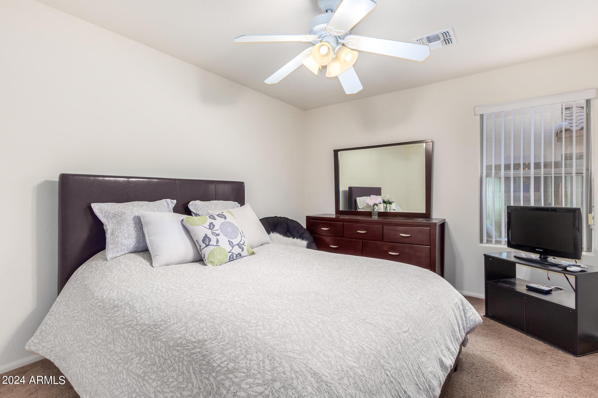 2225 West Peak View Road Phoenix, AZ 85085 - Photo 35 of 51 Bedroom 2!