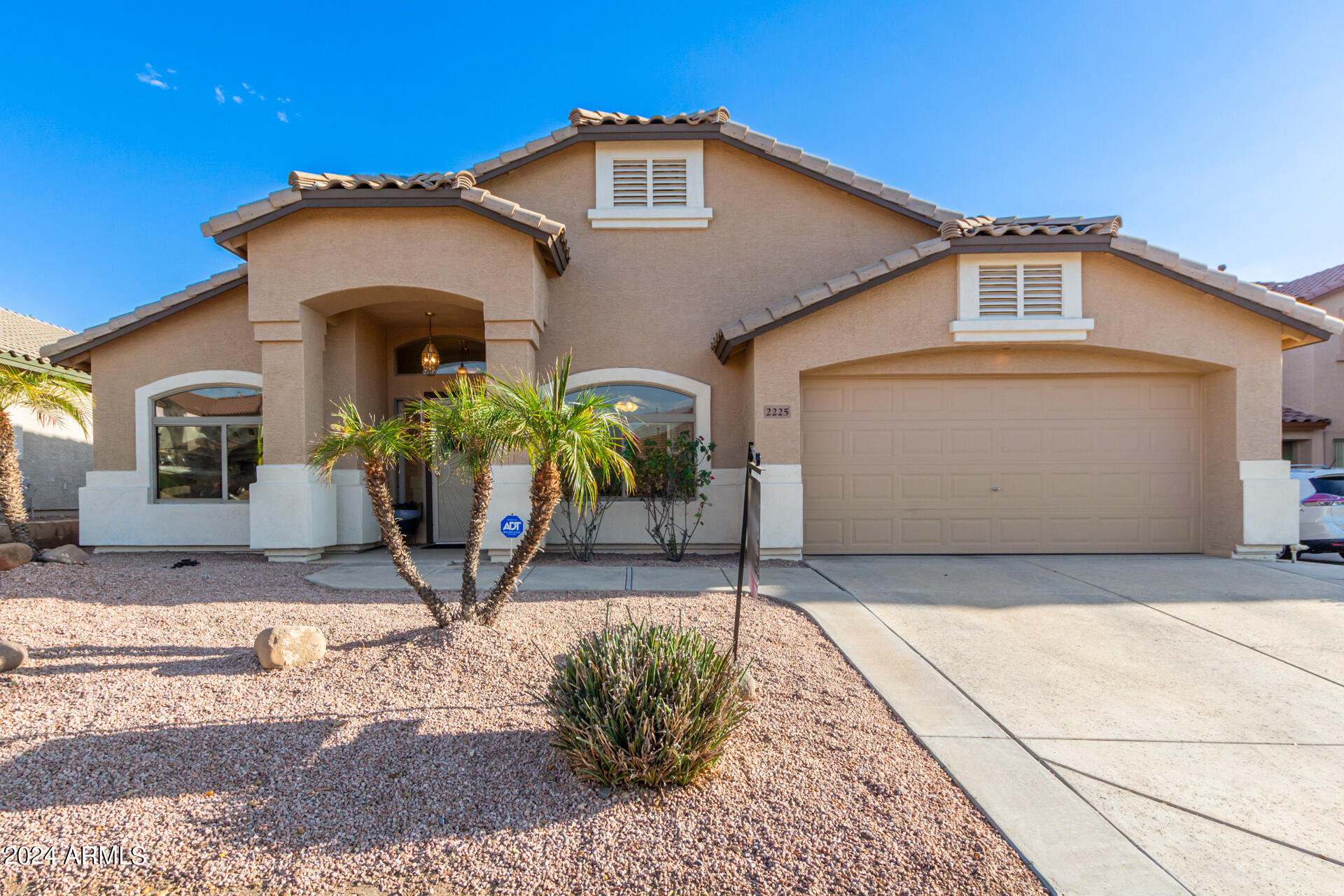 2225 West Peak View Road Phoenix, AZ 85085 - Photo 4 of 51 Premium North/South lot!