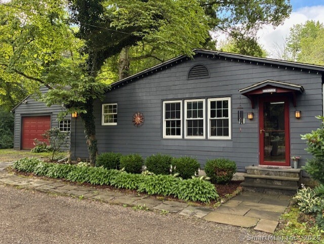 529 North Madison Road Guilford, CT 06437 - Photo 1 of 1