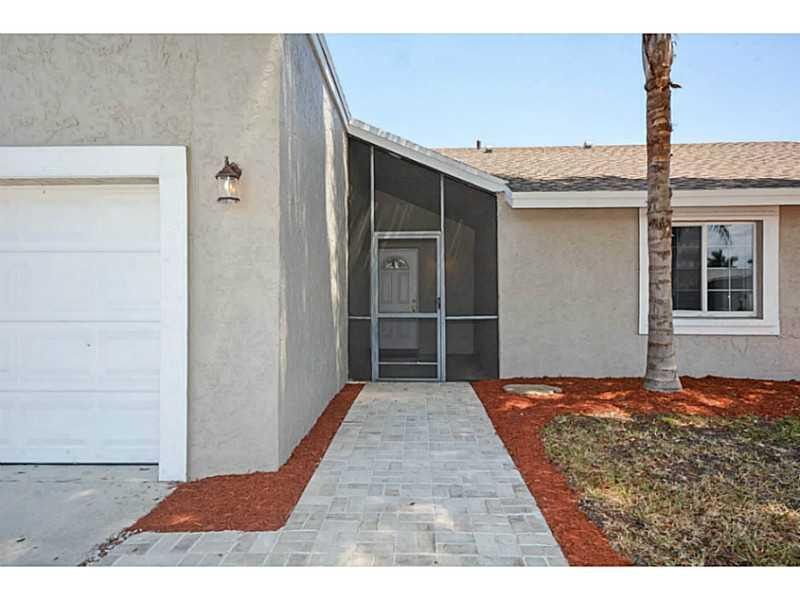 9164 Gettysburg Road Boca Raton, FL 33434 - Photo 3 of 24 Exterior Front