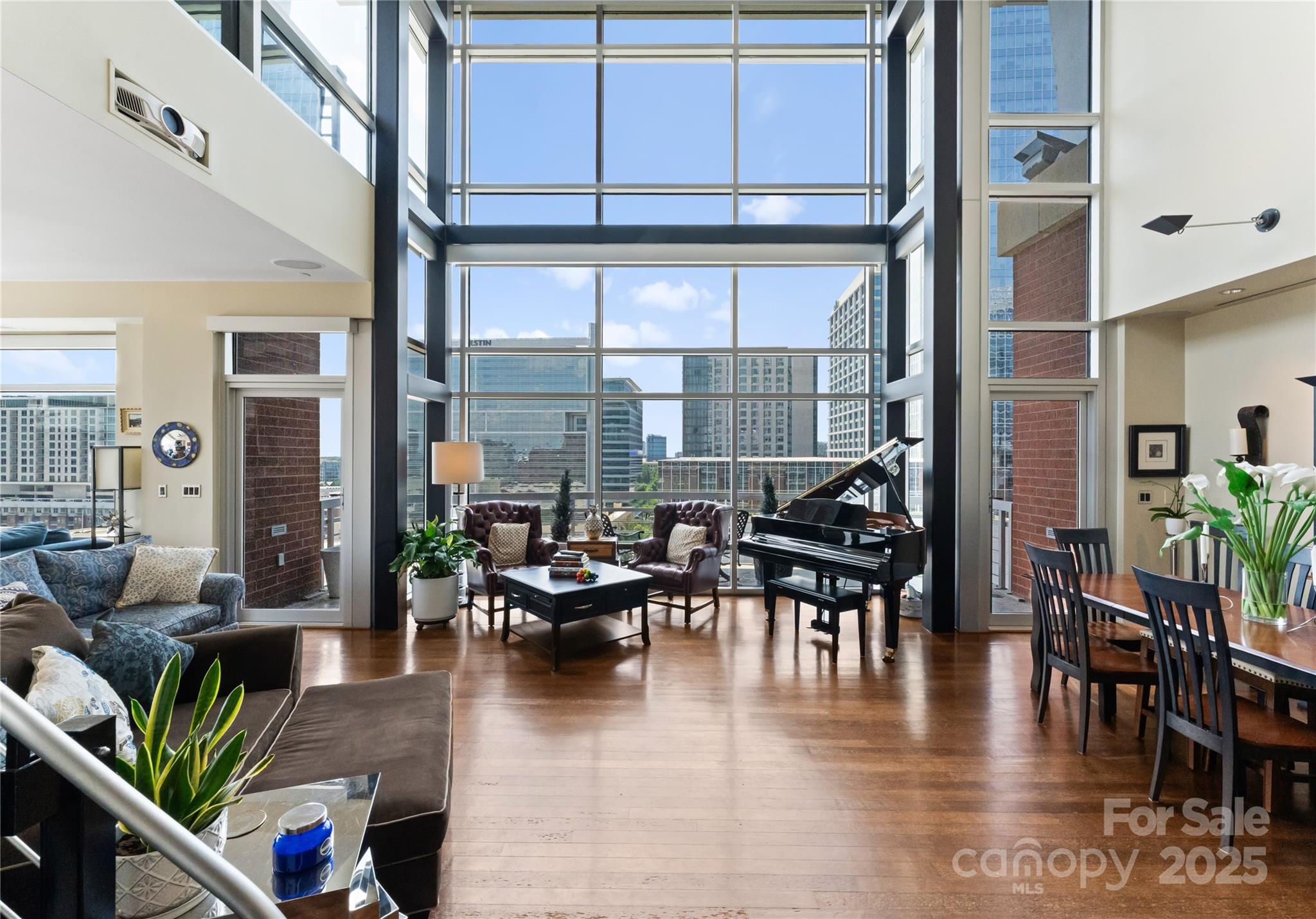 435 South Tryon Street, Unit 907 Charlotte, NC 28202 - Photo 1 of 43 Gallery Image 1