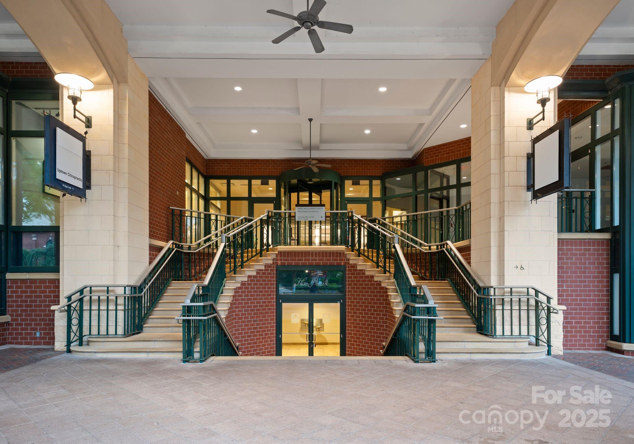 435 South Tryon Street, Unit 907 Charlotte, NC 28202 - Photo 41 of 43 Gallery Image 41
