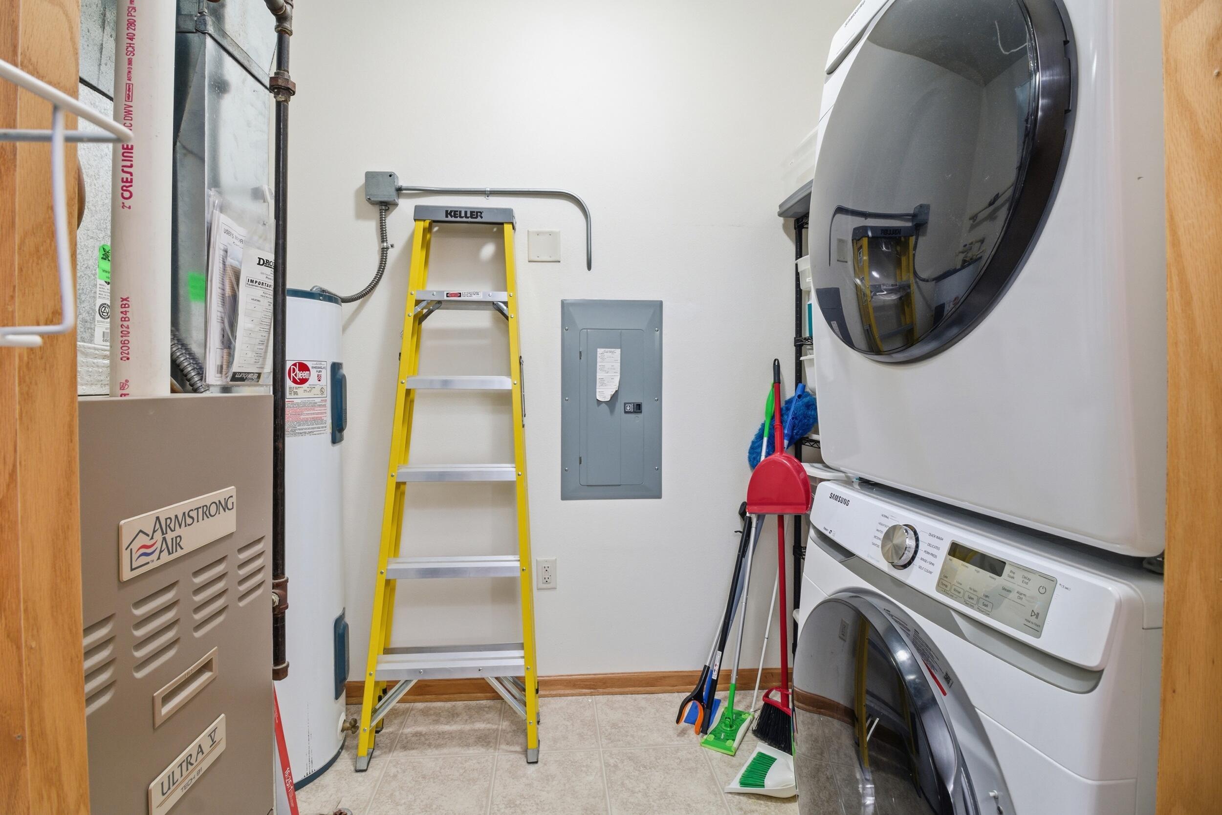 7710 South 51st Street, Unit 105 Franklin, WI 53132 - Photo 17 of 20 In Unit Laundry