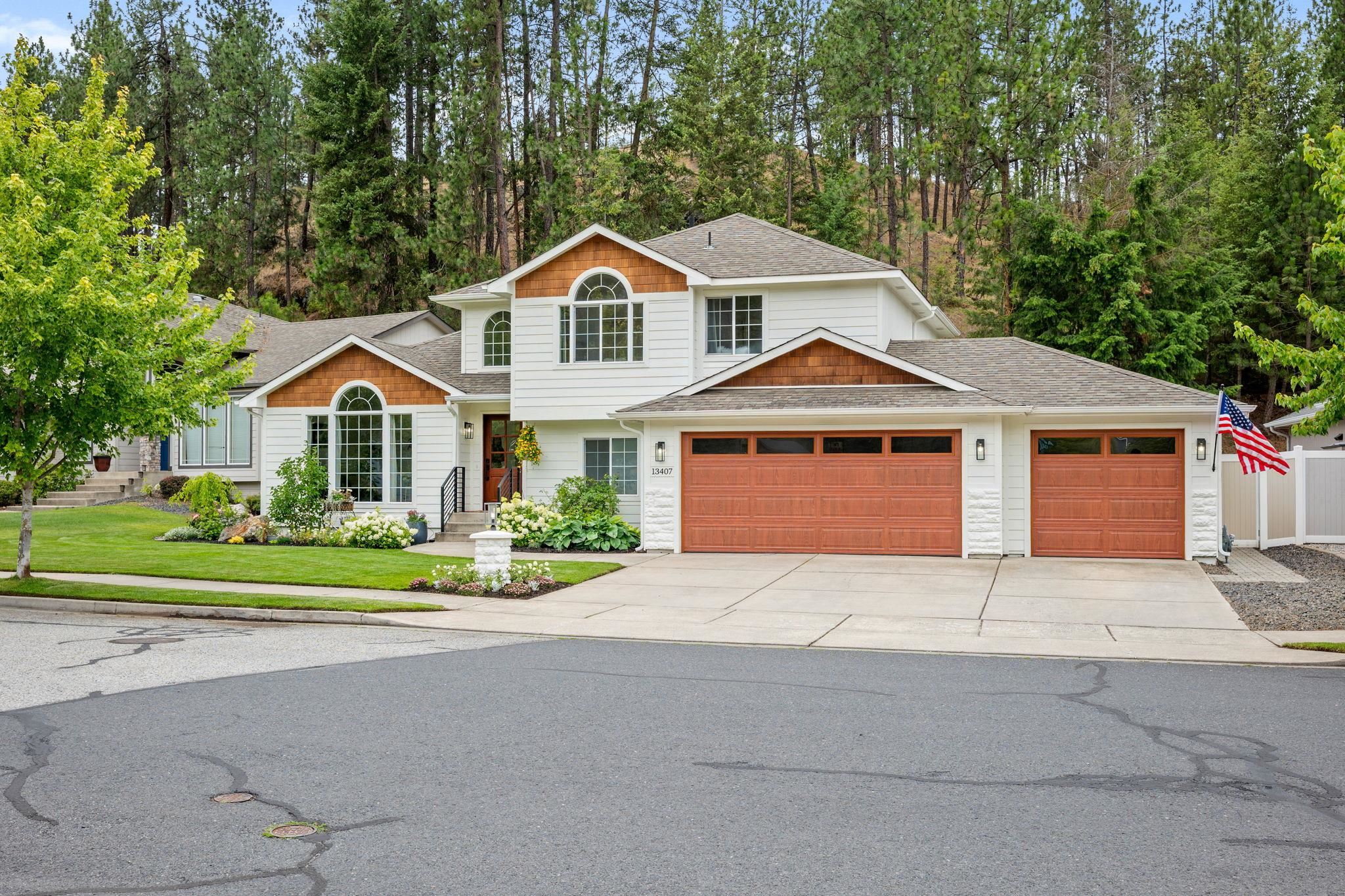 13407 North Addison Street Spokane, WA 99208 - Photo 1 of 37
