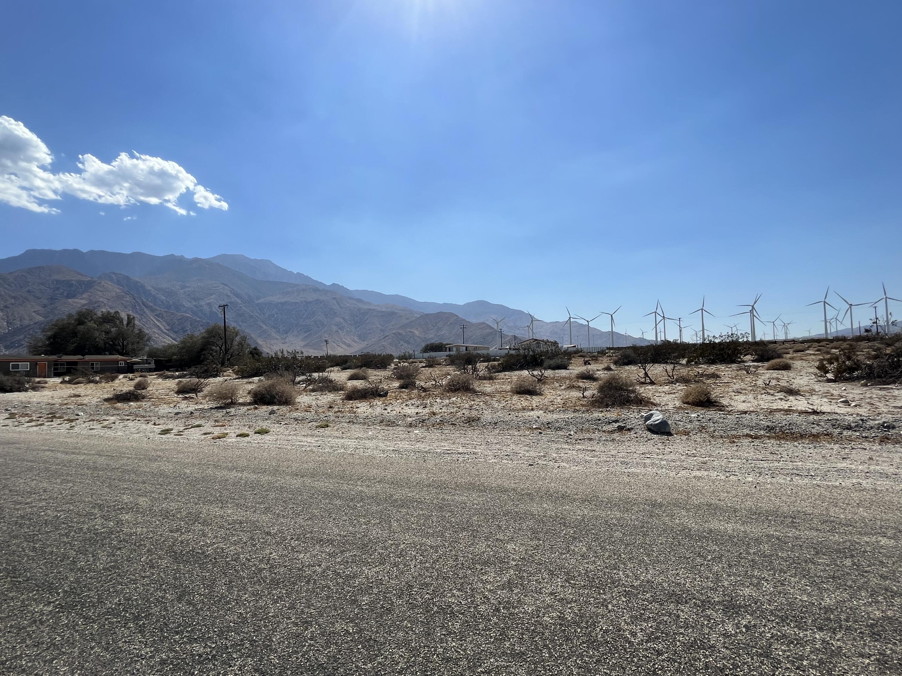 2 Wilson Road Palm Springs, CA 92262 - Photo 6 of 19 311776A7-AEEB-4D52-8C57-BC27D16B9A4E