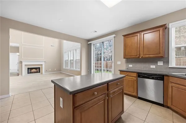 $3,400 | 4071 Kingsley Park Lane, Peachtree Corners, GA 30096