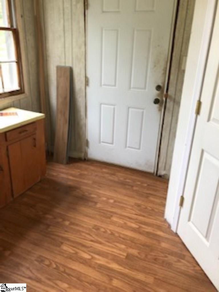 757 Poole Road Clinton, SC 29325 - Photo 11 of 20 Gallery Image 11