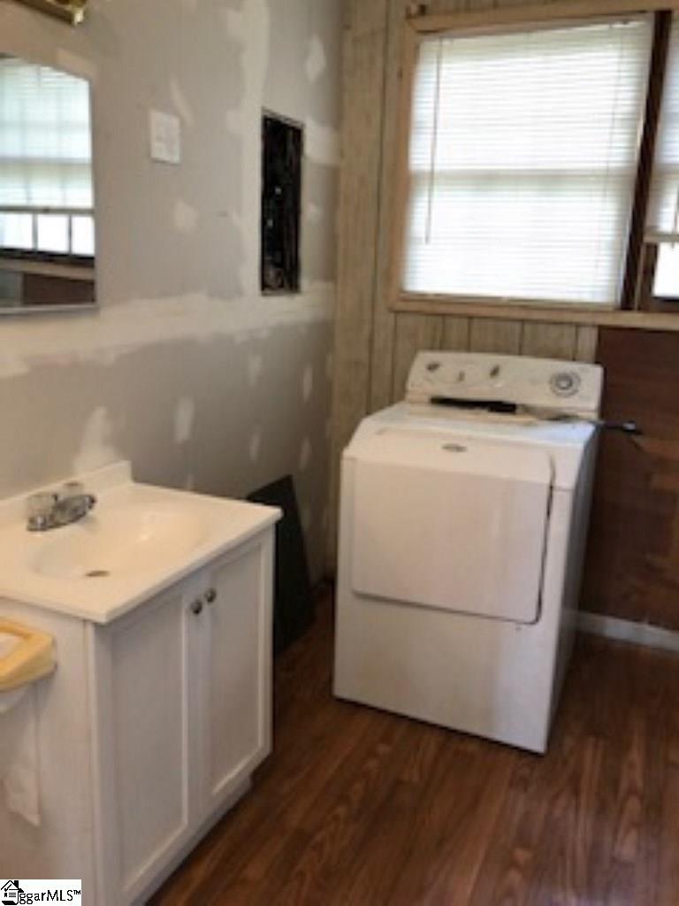 757 Poole Road Clinton, SC 29325 - Photo 12 of 20 Gallery Image 12