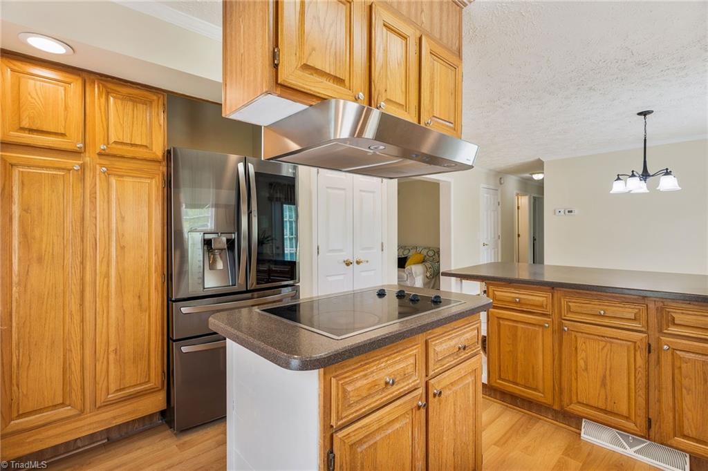 890 Pinnix Road Jonesville, NC 28642 - Photo 15 of 50 Gallery Image 15