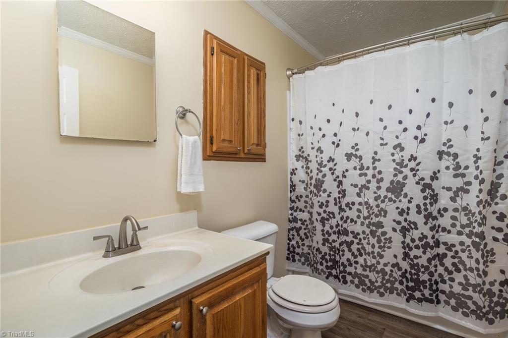 890 Pinnix Road Jonesville, NC 28642 - Photo 17 of 50 Gallery Image 17