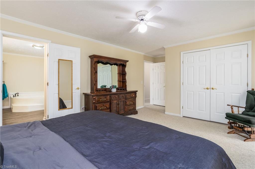 890 Pinnix Road Jonesville, NC 28642 - Photo 20 of 50 Gallery Image 20