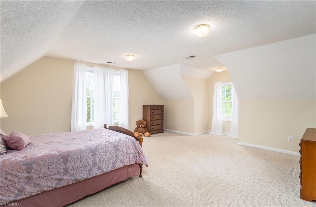 890 Pinnix Road Jonesville, NC 28642 - Photo 25 of 50 Gallery Image 25
