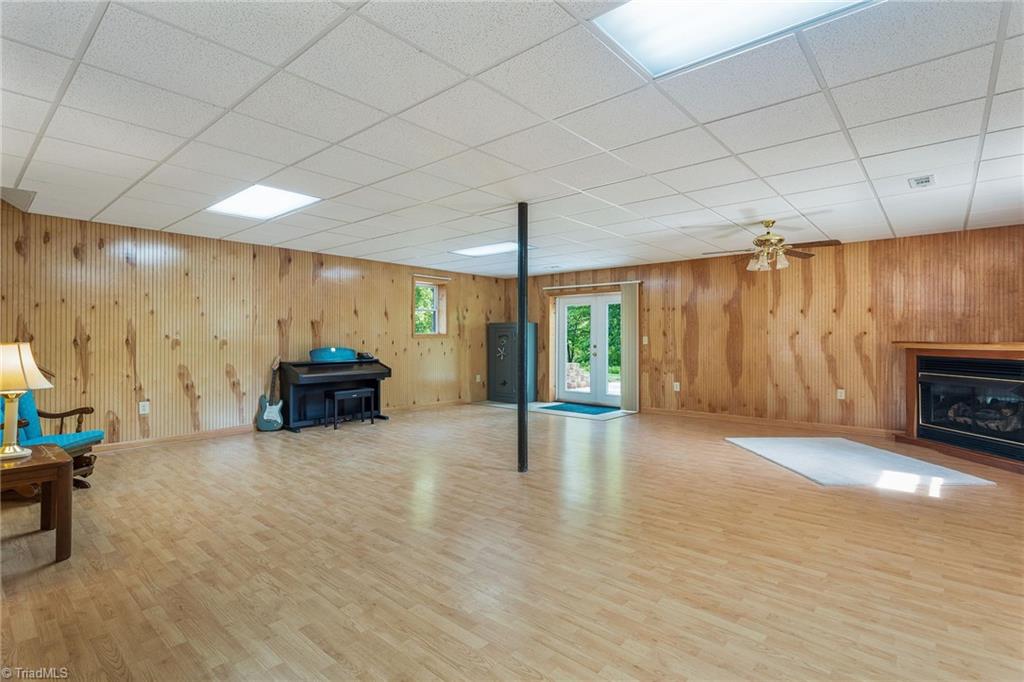 890 Pinnix Road Jonesville, NC 28642 - Photo 30 of 50 Gallery Image 30