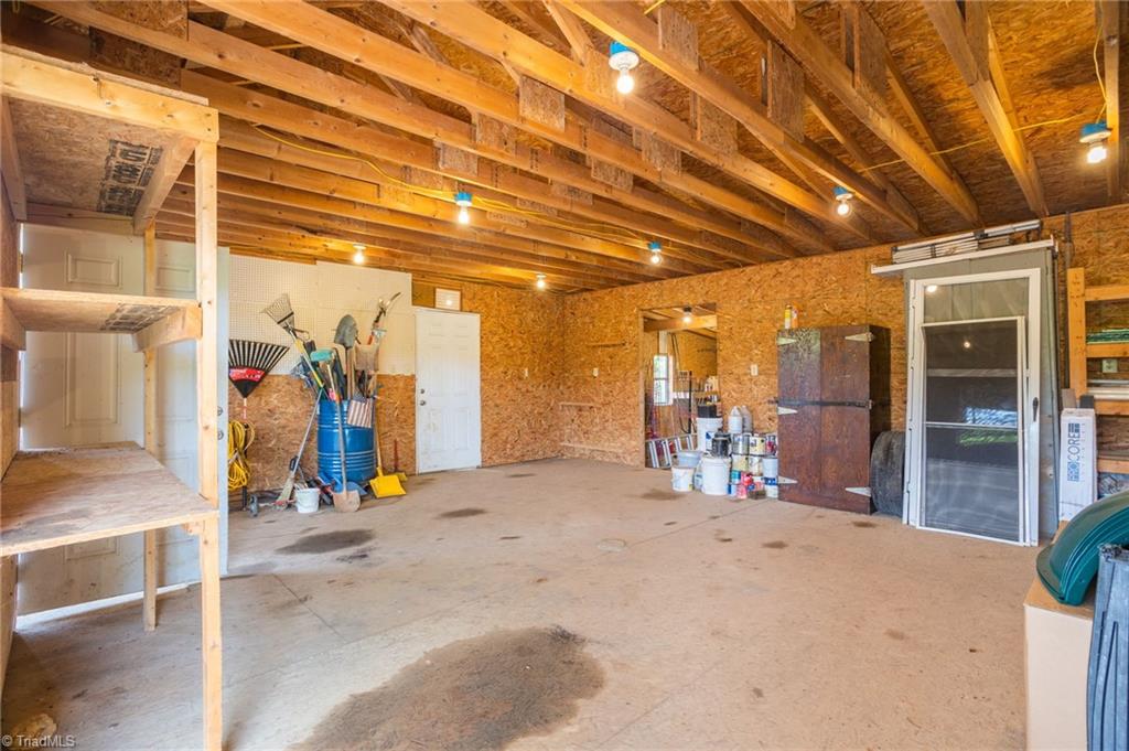 890 Pinnix Road Jonesville, NC 28642 - Photo 44 of 50 Gallery Image 44