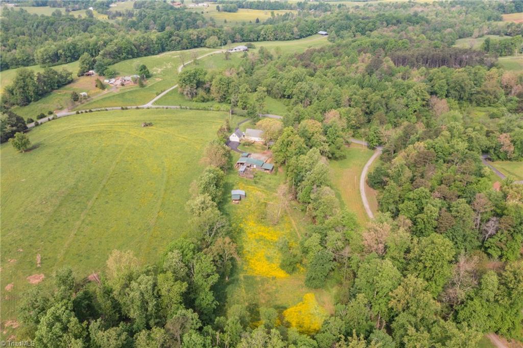 890 Pinnix Road Jonesville, NC 28642 - Photo 48 of 50 Gallery Image 48