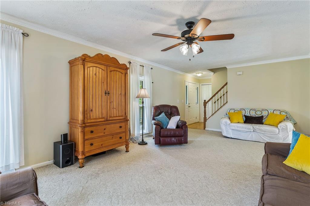 890 Pinnix Road Jonesville, NC 28642 - Photo 8 of 50 Gallery Image 8