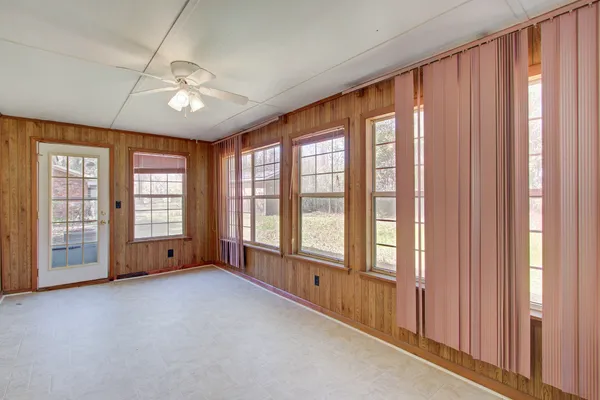 $1,995 | 1860 Piper Drive, Charleston, SC 29407