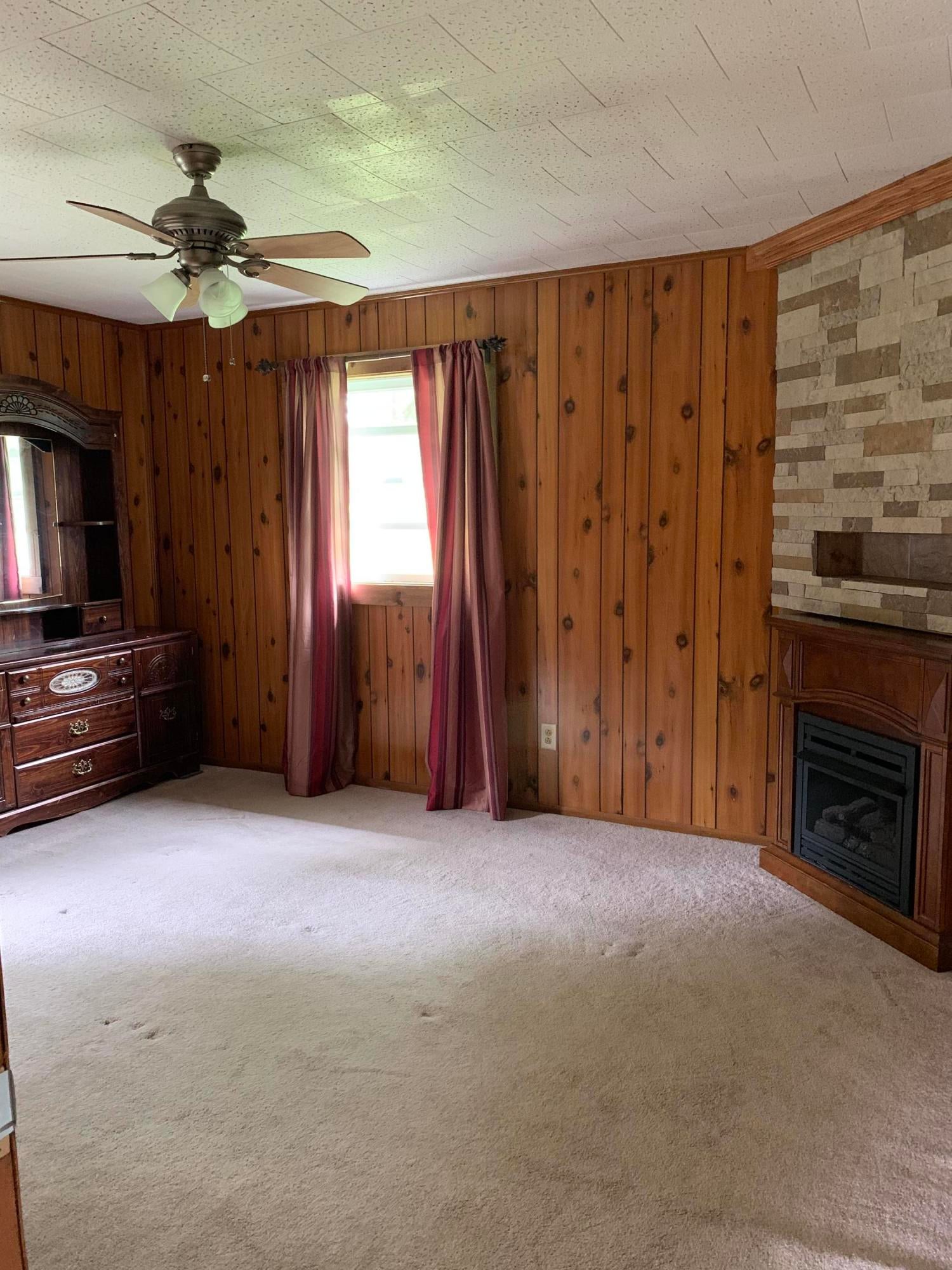 844 Curtain Road Craigsville, WV 26205 - Photo 10 of 24 Gallery Image 10