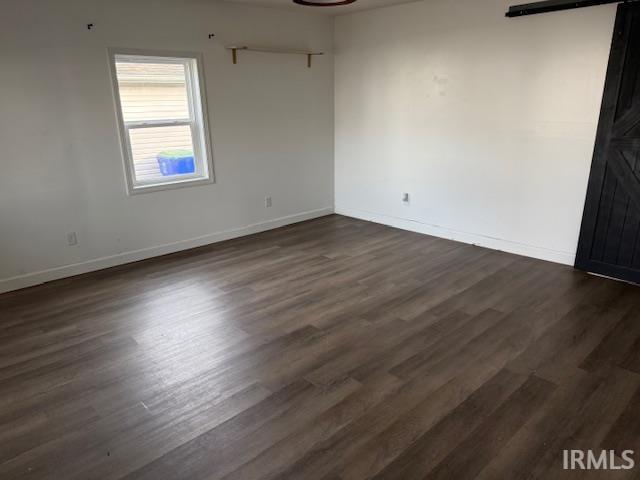 820 South Stormont Street Princeton, IN 47670 - Photo 4 of 29