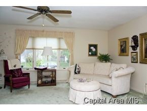 40 Squires Road Springfield, IL 62704 - Photo 5 of 13
