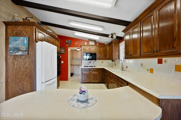 $215,900 | 519 West Taylor Street, Unit 267, Santa Maria, CA 93458