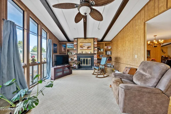 $215,900 | 519 West Taylor Street, Unit 267, Santa Maria, CA 93458