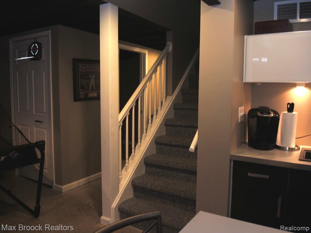 4466 Beach Road Troy, MI 48098 - Photo 36 of 45 PROFESSIONALLY FINISHED BASEMENT