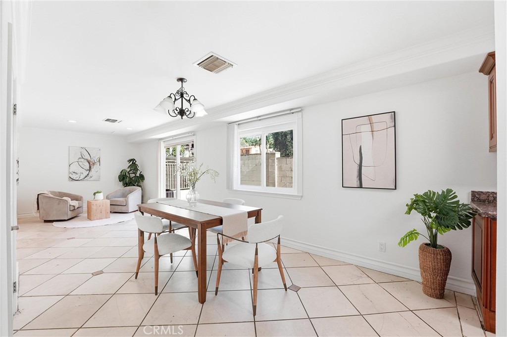 7006 Valmont Street, Unit B Tujunga, CA 91042 - Photo 6 of 28