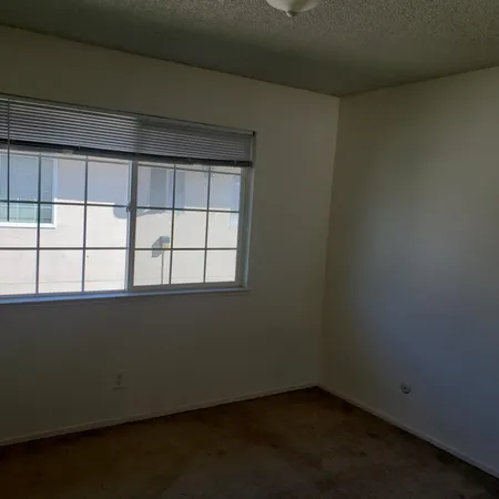 $185,000 | 2920 Peachtree Drive, Unit 2, Stockton, CA 95203