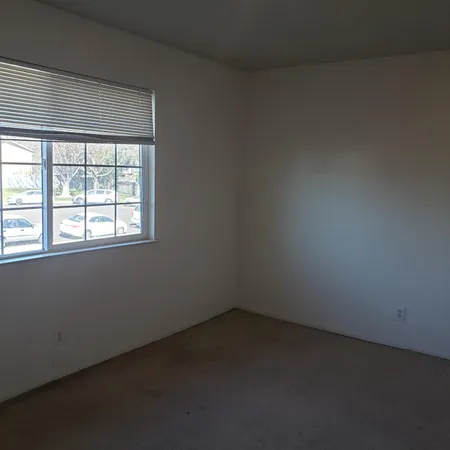 $185,000 | 2920 Peachtree Drive, Unit 2, Stockton, CA 95203