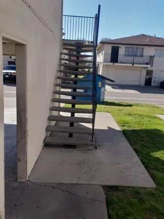 $185,000 | 2920 Peachtree Drive, Unit 2, Stockton, CA 95203