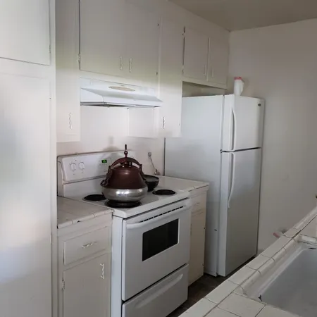 $185,000 | 2920 Peachtree Drive, Unit 2, Stockton, CA 95203