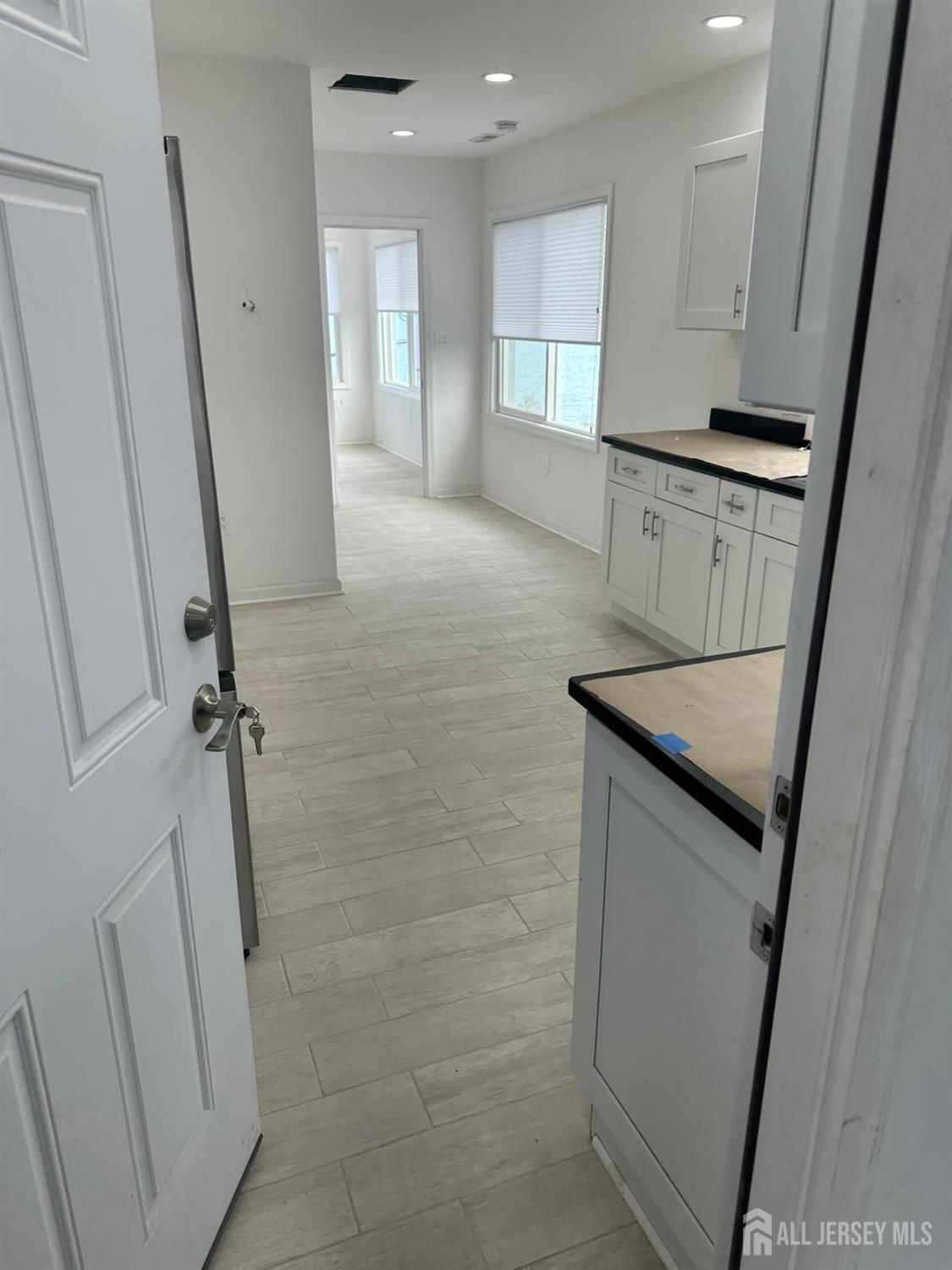 111 Bayview Drive, Unit 2 South Amboy, NJ 08879 - Photo 6 of 11