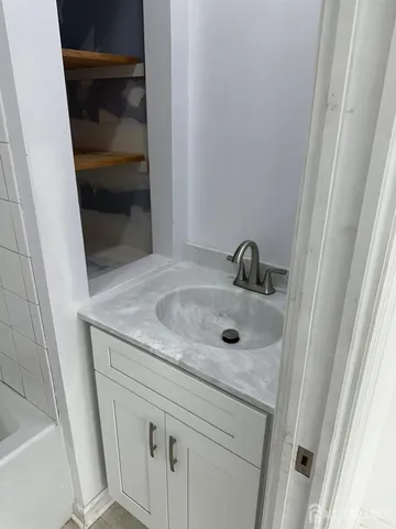 $1,850 | 111 Bayview Drive, Unit 2, South Amboy, NJ 08879