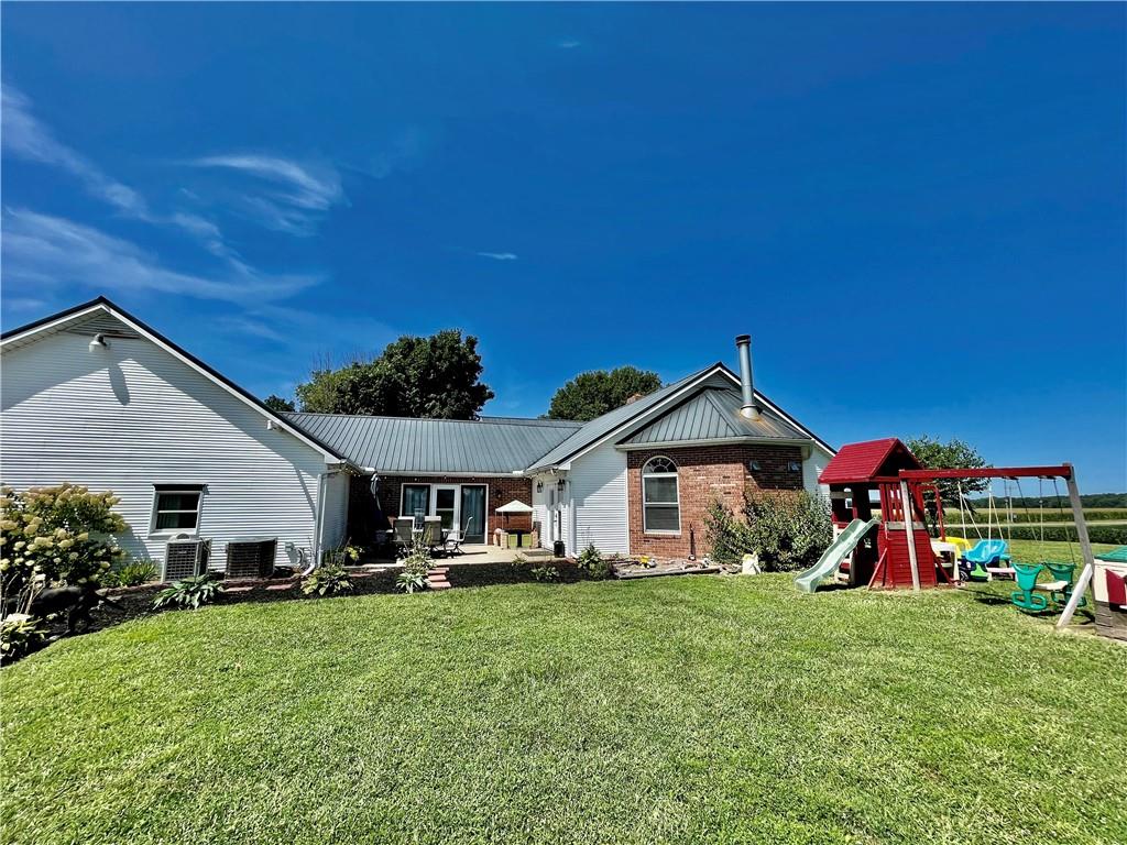 705 South Stringtown Road Covington, IN 47932 - Photo 15 of 60
