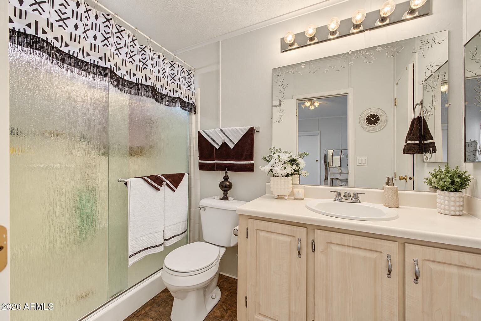 215 North Power Road, Unit 434 Mesa, AZ 85205 - Photo 17 of 18 Primary Bathroom