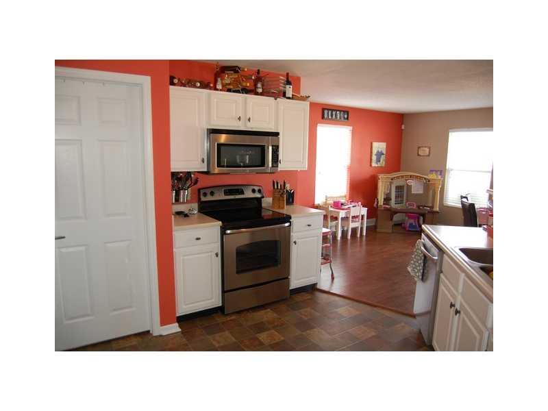 9312 West Dockside Circle Pendleton, IN 46064 - Photo 7 of 16 Gallery Image 7