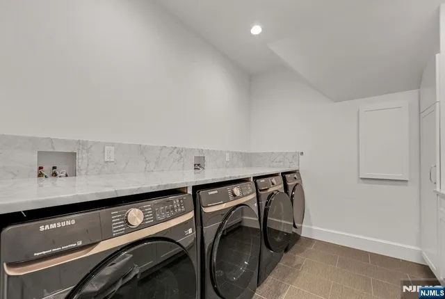 $5,650,000 | 373 Hardenburgh Avenue, Demarest, NJ 07627