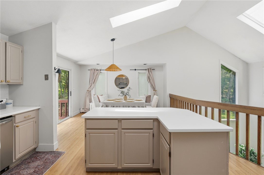 768 Weaver Hill Road Coventry, RI 02816 - Photo 17 of 37
