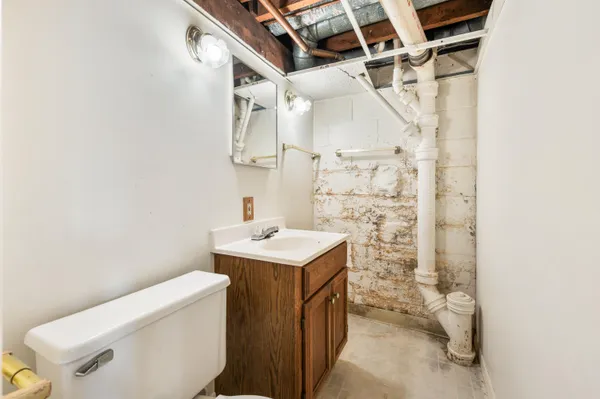 $187,900 | 515 Woodward Avenue, Big Rapids, MI 49307