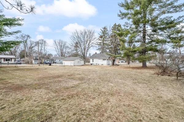 $187,900 | 515 Woodward Avenue, Big Rapids, MI 49307