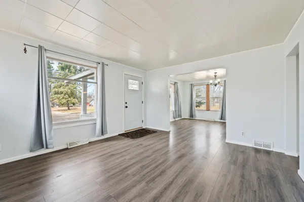 $187,900 | 515 Woodward Avenue, Big Rapids, MI 49307