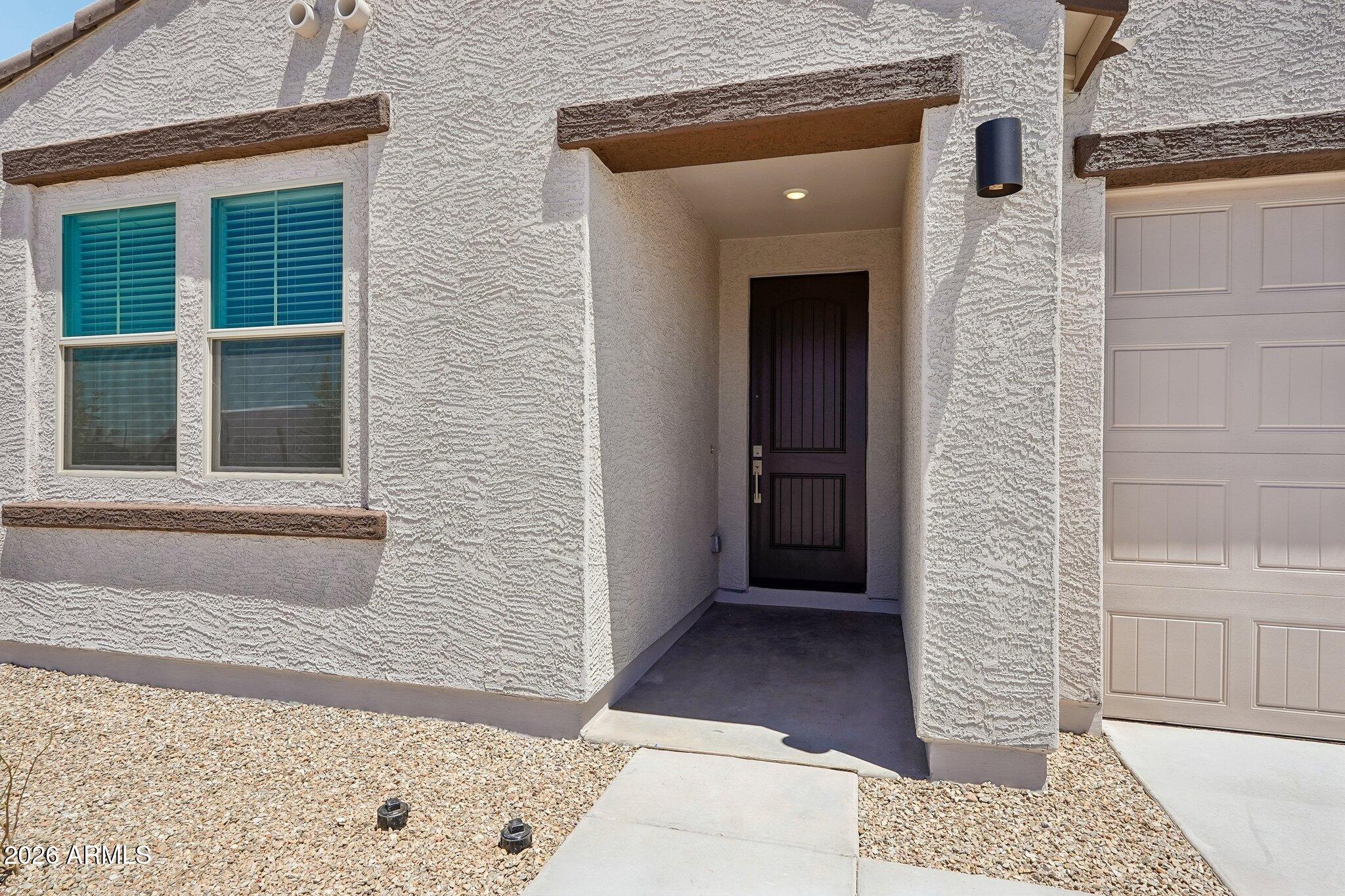 9540 West Gaby Road Tolleson, AZ 85353 - Photo 4 of 43 7-web-or-mls-W Gaby Rd-S0107-007